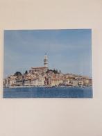 Glasschilderij van Rovinj in Kroatie 70 x 90 cm, Ophalen, Zo goed als nieuw, Schilderij, 75 cm of meer