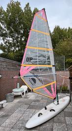 Windsurf set compleet inclusief twee zeilen, Watersport en Boten, Windsurfen, Ophalen, Met vin(nen), Complete set, 5 tot 7 m²