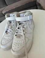 Nike air, Ophalen of Verzenden, Zo goed als nieuw, Schoenen