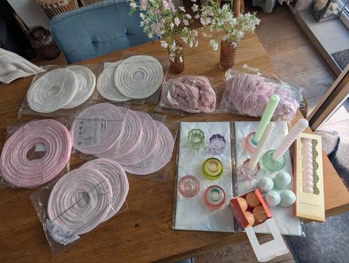 feest en tafelversiering pastel thema.nieuw, Hobby en Vrije tijd, Feestartikelen | Verhuur, Nieuw, Geboorte of Huwelijk, Ophalen of Verzenden