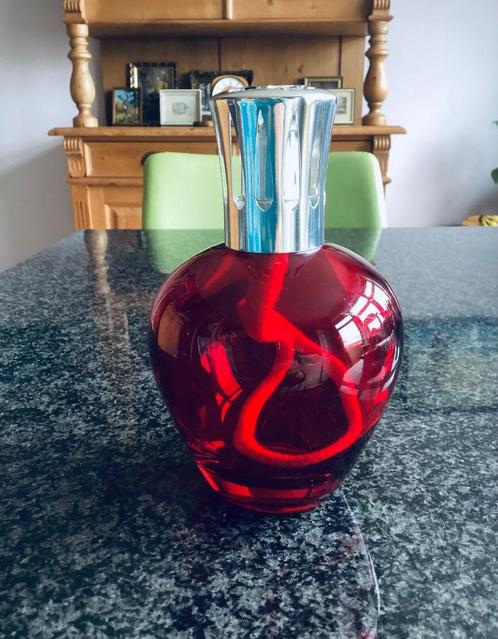 Lampe Berger, geurlamp, Pomme Rouge, vintage, Huis en Inrichting, Woonaccessoires | Kandelaars en Kaarsen, Gebruikt, Ophalen