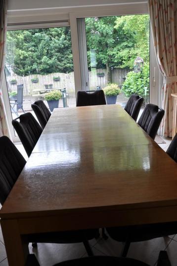 eetkamertafel blank eiken uitschuifbaar  beschikbaar voor biedingen