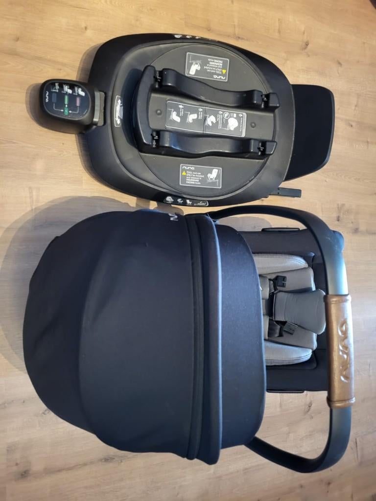 Nuna Pipa Next incl. Isofix base 360, Kinderen en Baby's, Autostoeltjes, Verstelbare rugleuning, Gebruikt, Isofix, 0 t/m 13 kg