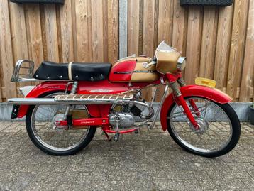 Batavus Whippet 3 versnellingen Oldtimer Brommer NIEUWSTAAT! beschikbaar voor biedingen