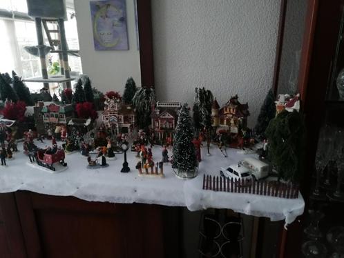 Een groot kerstdorp compleet lmax/intratuin, Diversen, Kerst, Gebruikt, Ophalen of Verzenden