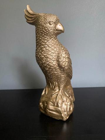 Goudkleurige Kaketoe Beeld - Light & Living polyresin beschikbaar voor biedingen