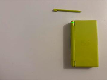 Nintendo DS lite - Lime groen - licht beschadigd beschikbaar voor biedingen