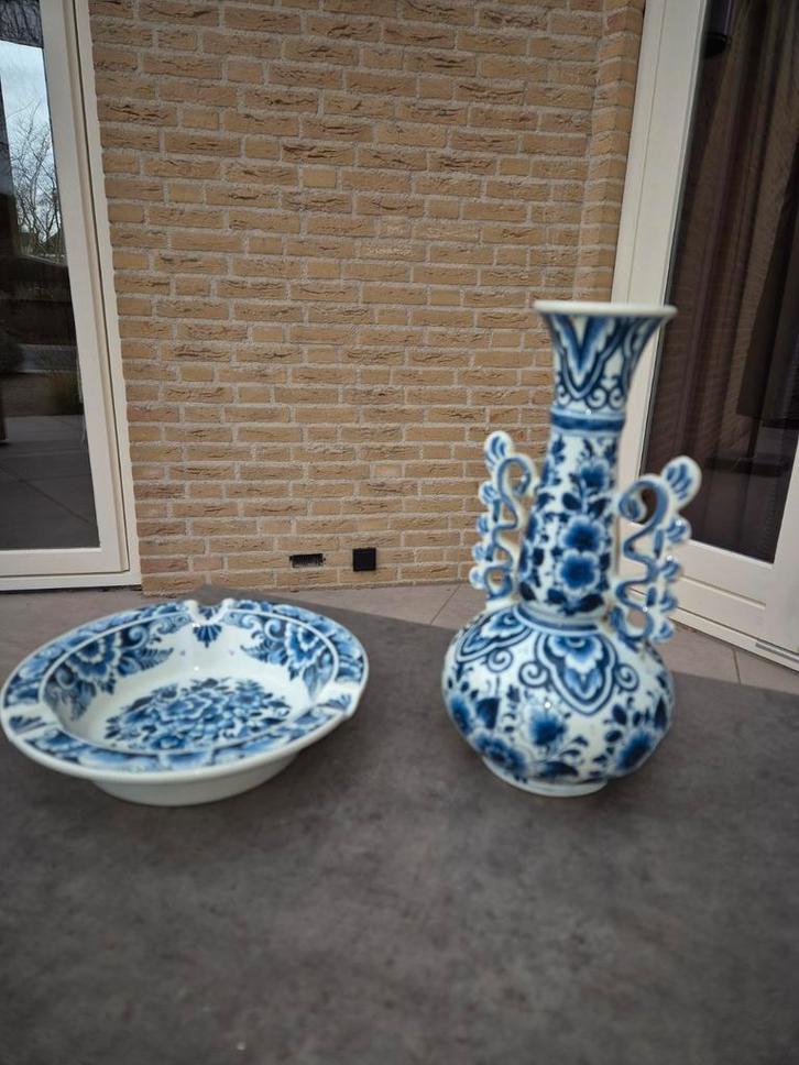 Delfts Blauw Vaas en Schaal, Antiek en Kunst, Antiek | Keramiek en Aardewerk, Ophalen of Verzenden