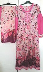 Maat S roze jurk indiase Marokkaanse Afghaanse 3 delige pak, Kleding | Dames, Gelegenheidskleding, Overige typen, Ophalen of Verzenden