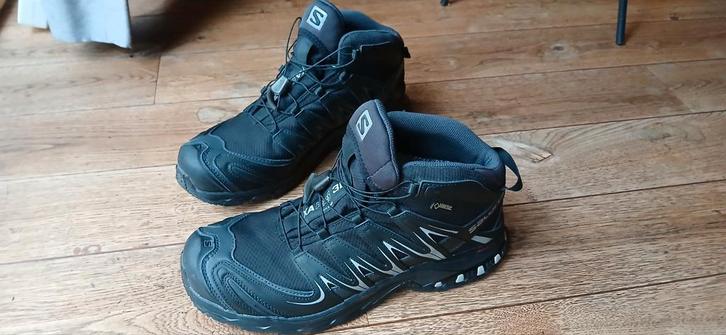 Zgan salomon XA Pro 3D mid 44 2/3 wandelschoenen, Sport en Fitness, Bergsport en Wandelen, Zo goed als nieuw, Schoenen, Ophalen of Verzenden