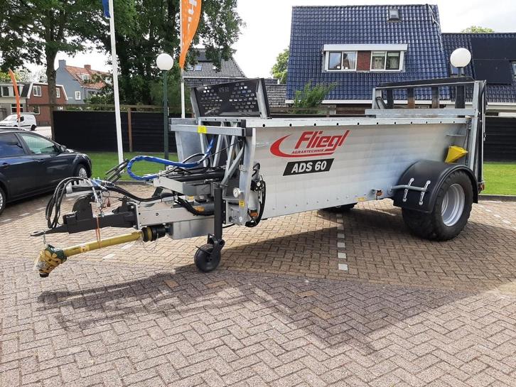 Fliegl ADS 60 mestverspreider, Zakelijke goederen, Agrarisch | Werktuigen, Gewasbescherming en Bemesting