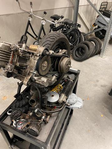 80cc blok compleet. Loopt slecht beschikbaar voor biedingen