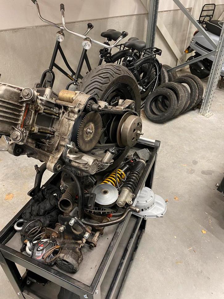 80cc blok compleet. Loopt slecht, Auto-onderdelen, Motor en Toebehoren, Gebruikt, Ophalen