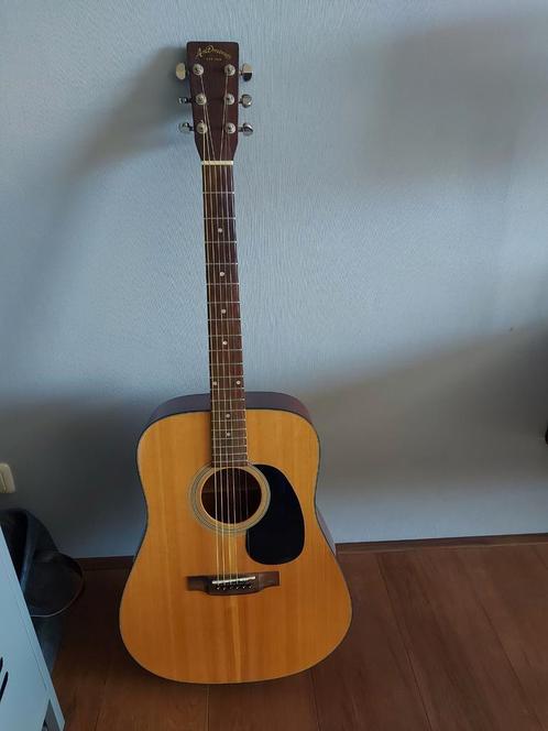 ARIA DREADNOUGHT AD 28 N WESTERNGITAAR, Muziek en Instrumenten, Snaarinstrumenten | Gitaren | Akoestisch, Gebruikt, Western- of Steelstringgitaar