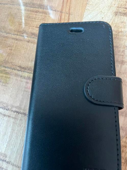 Nieuwe telefoonhoes iPhone 13- bookcase -pasjeshouder -leder, Telecommunicatie, Mobiele telefoons | Hoesjes en Frontjes | Apple iPhone