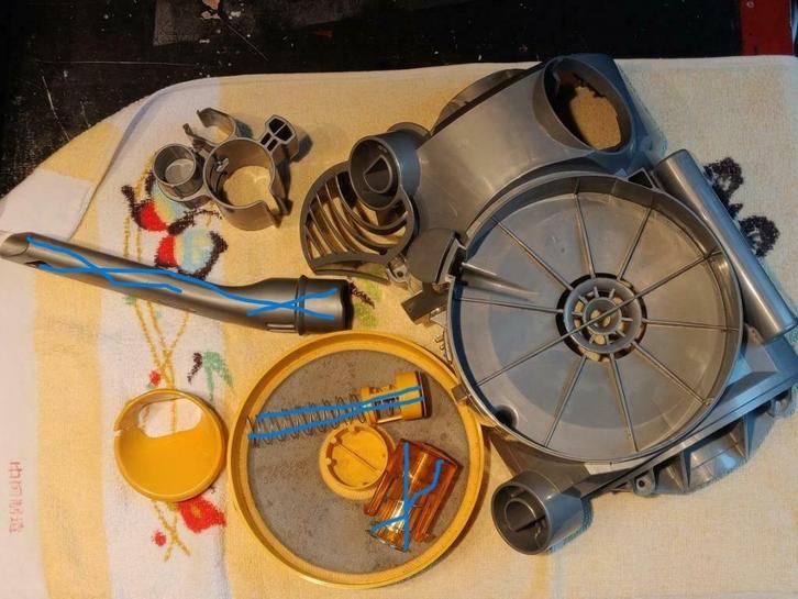 Dyson dc08t (dc 08 t eu) dc08 t laatste onderdelen, Witgoed en Apparatuur, Stofzuigers, Gebruikt, Stofzuiger, Minder dan 1200 watt