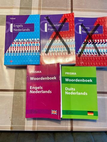 Te koop Woordenboeken  beschikbaar voor biedingen