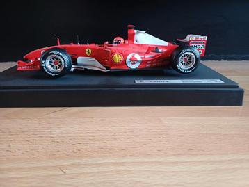 Hotwheels F1 1:18 '04 - Ferrari F2004 Schumacher beschikbaar voor biedingen