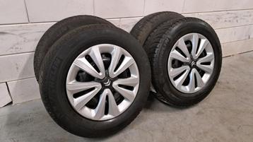 Winterbanden Citroen C5 C6 Jumpy Scudo Expert RCZ 225/60/16 beschikbaar voor biedingen