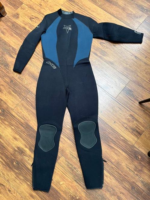 Complete duikset of losse duikgear, Watersport en Boten, Duiken, Zo goed als nieuw, Duikpak, Ophalen