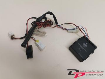 PDC Module van een Mitsubishi Outlander beschikbaar voor biedingen