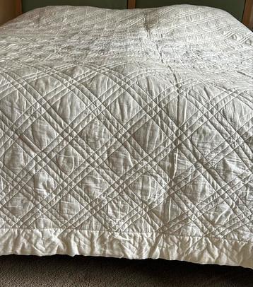Livello Home Bedsprei 2-persoons beschikbaar voor biedingen