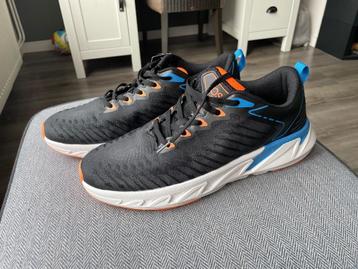 nieuwe SPORTSCHOENEN Osaga - maat 46 - WD014 beschikbaar voor biedingen