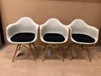 3x Armchair DAW van vitra. Vitra. Eames, Huis en Inrichting, Ophalen of Verzenden, Zo goed als nieuw, Drie