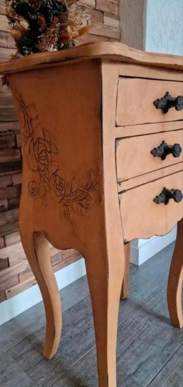 Nachtkastje Halkastje ladekastje bijzettafeltje gerestyled  beschikbaar voor biedingen