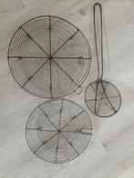 Brocante schuimspaan en onderzetters, Ophalen, Glas of Kopje