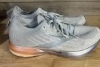 Brooks Levitate 3 hardloopschoenen
Maat 39, Ophalen of Verzenden, Zo goed als nieuw, Hardloopschoenen, Overige merken