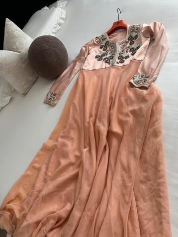 Marokkaanse caftan/galajurk beschikbaar voor biedingen