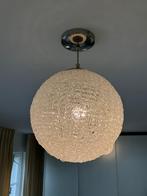2 mooie ronde hanglampen, Ophalen of Verzenden, Zo goed als nieuw, Kunststof, Minder dan 50 cm