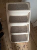 Trappetje hond, Ophalen, Zo goed als nieuw