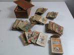Lot antieke speelkaarten met handgemaakt houten opbergdoos, Verzamelen, Speelkaarten, Jokers en Kwartetten, Gebruikt, Ophalen of Verzenden