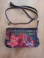 Desigual Clutch / Schoudertasje, Sieraden, Tassen en Uiterlijk, Tassen | Damestassen, Ophalen of Verzenden, Gebruikt, Overige kleuren