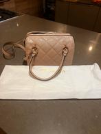 Guess Handtas - nauwelijks gebruikt, Sieraden, Tassen en Uiterlijk, Tassen | Damestassen, Ophalen of Verzenden, Zo goed als nieuw