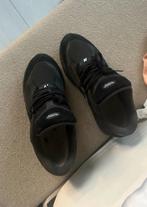 New balance 2002r all black, Kleding | Heren, Schoenen, New Balance, Zwart, Ophalen of Verzenden, Sneakers of Gympen