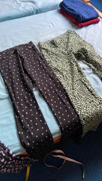 2winterwarme leggings/stretchbroeken van WE beschikbaar voor biedingen