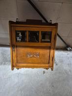 Leuk hangkastje, Antiek en Kunst, Antiek | Meubels | Kasten, Ophalen