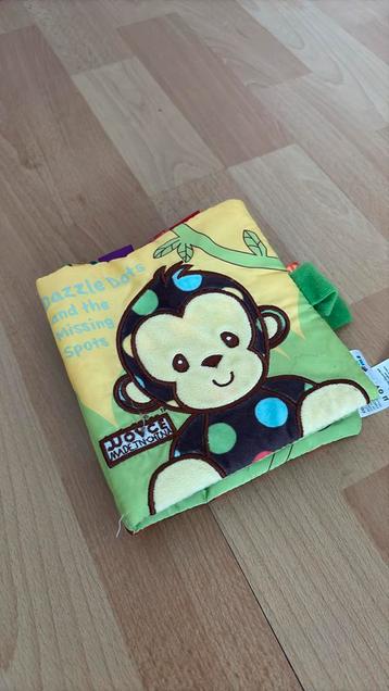 Stoffen boekje Engels Dazzle Dots beschikbaar voor biedingen