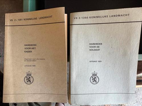 Militaire boeken en handboeken, groene kaarten e.d., Verzamelen, Militaria | Algemeen, Landmacht, Boek of Tijdschrift, Nederland