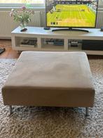 Te koop: stijlvolle en stevige poef – 100x100 cm – muisgrijs, Ophalen, Zo goed als nieuw, Rechthoekig, Stof