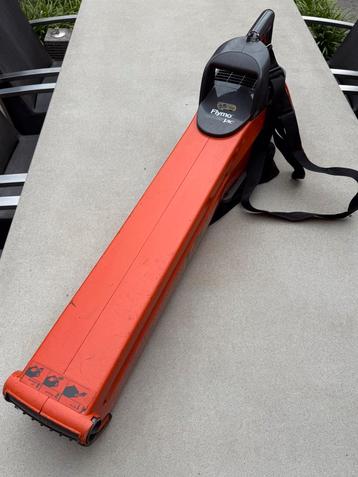 Flymo garden VAC bladblazer/ bladzuiger beschikbaar voor biedingen