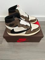 nike air jordan 1 high travis scott dark mocha, Ophalen of Verzenden, Zo goed als nieuw, Bruin