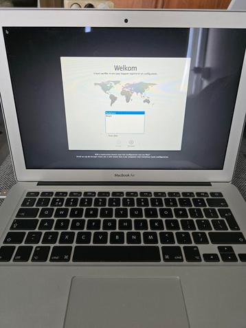 Apple macbook air a1466 (gereset naar fabrieksinstellingen) beschikbaar voor biedingen