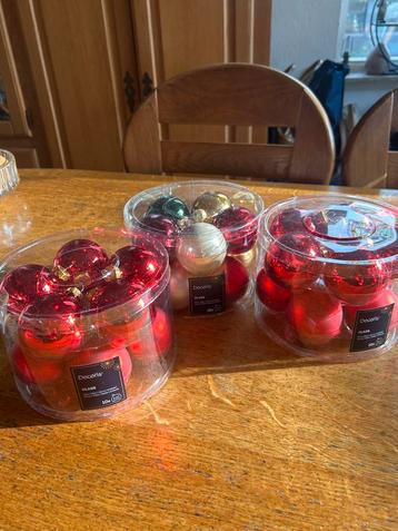 Kerstdecoratie beschikbaar voor biedingen