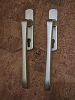 Hefschuifdeurbeslag (2 stuks) met slotuitsparing, Ophalen of Verzenden, Gebruikt, Overige materialen, Klink of Kruk