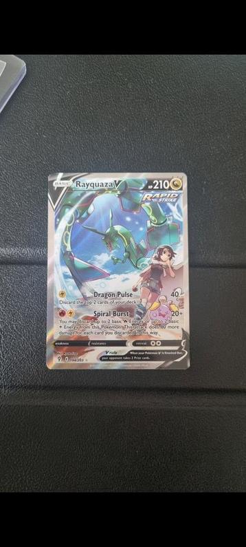 Rayquaza V 194 Evolving Skies beschikbaar voor biedingen