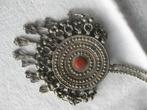Bijzondere ketting. Oriëntaals zilver. In goede staat., Ophalen of Verzenden, Zo goed als nieuw, Zilver, Zilver